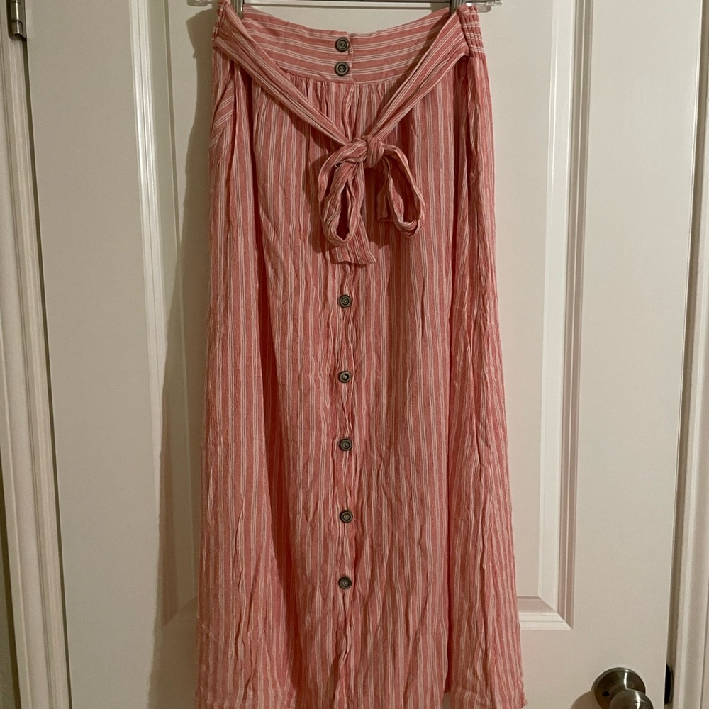 Forever 21 | Coral & White Maxi Striped Skirt with Pockets